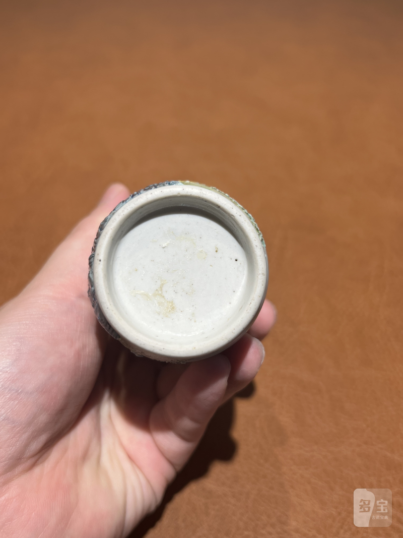 清乾隆 雕塑山水小棒槌瓶 - 图9
